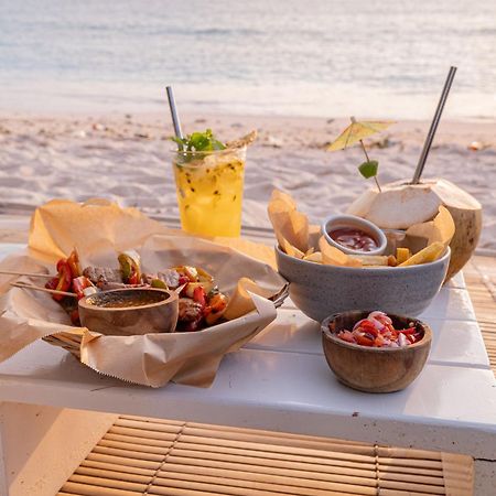 Отель Le Pirate Gili Meno - Adults Only Экстерьер фото