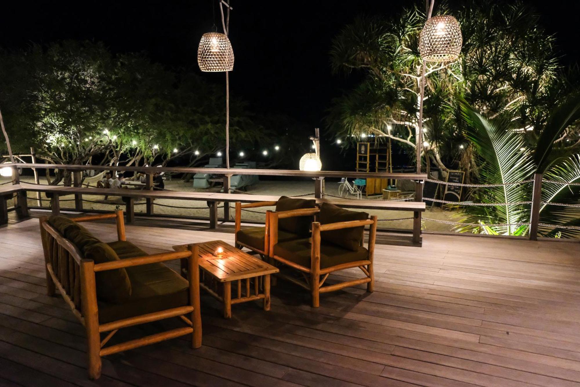 Отель Le Pirate Gili Meno - Adults Only Экстерьер фото