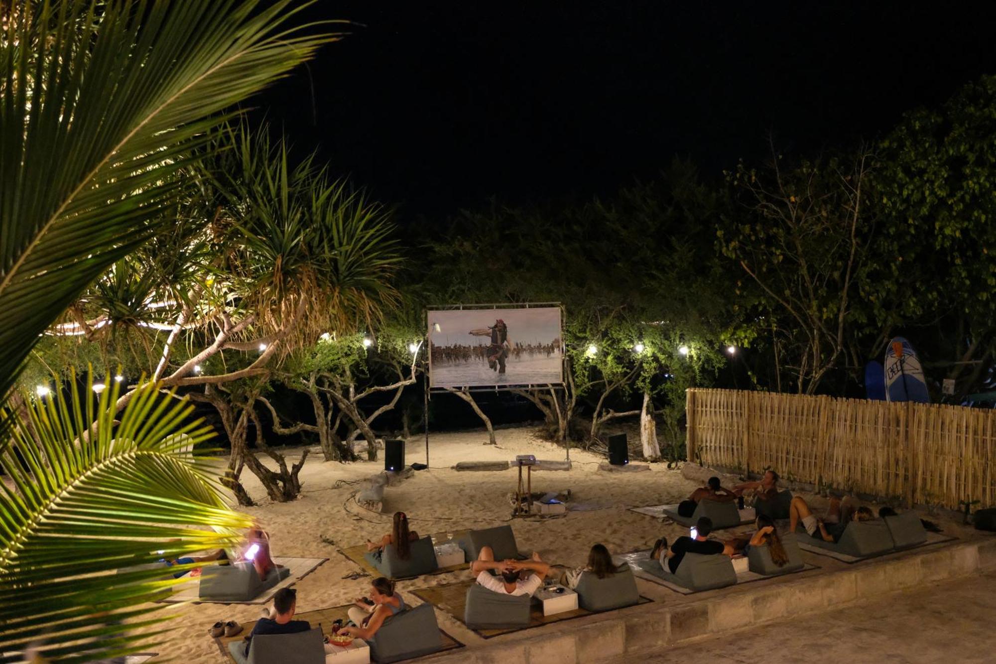Отель Le Pirate Gili Meno - Adults Only Экстерьер фото